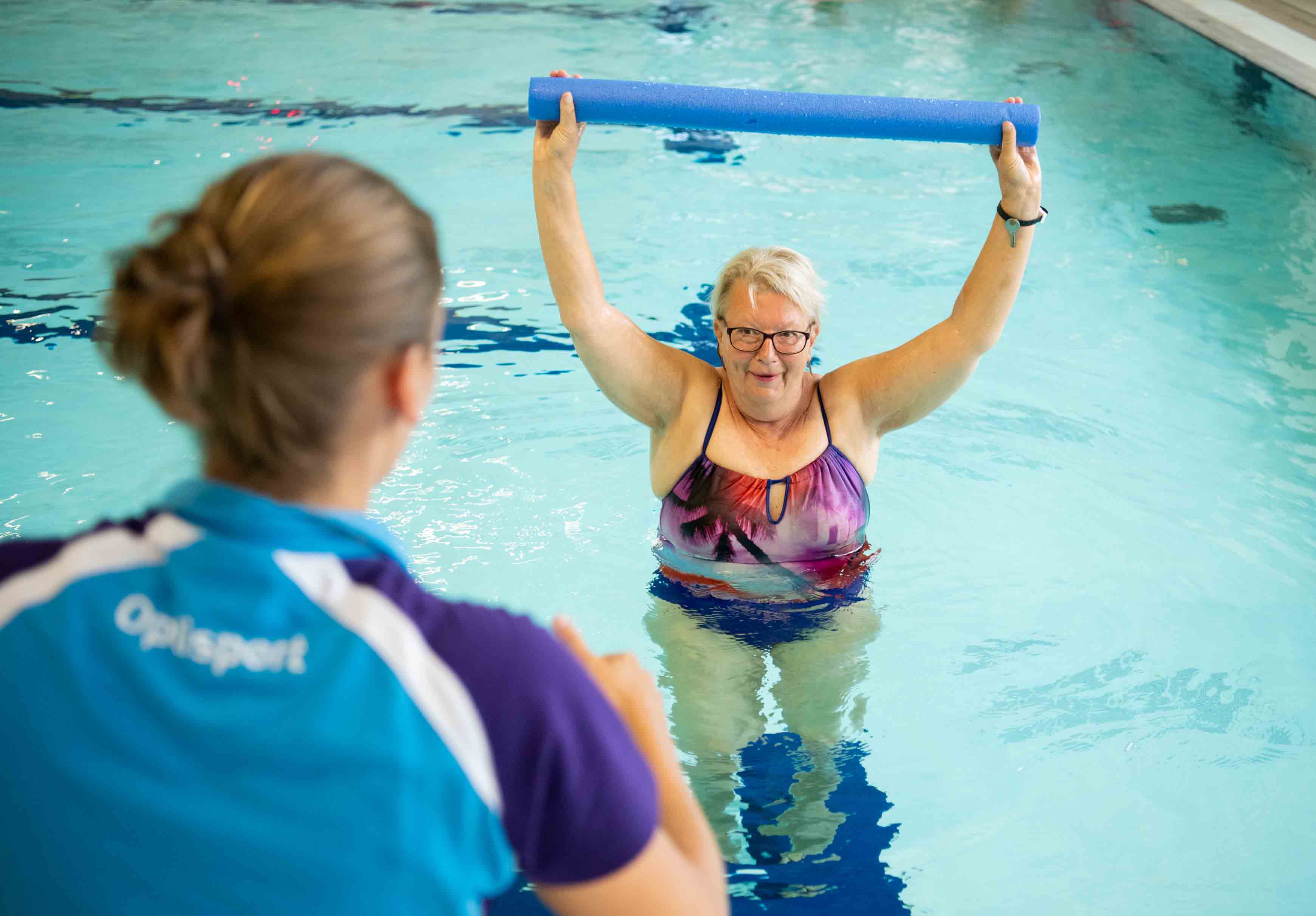 Therapeutisch zwemmen bij het Aat de Jonge bad in Dronten