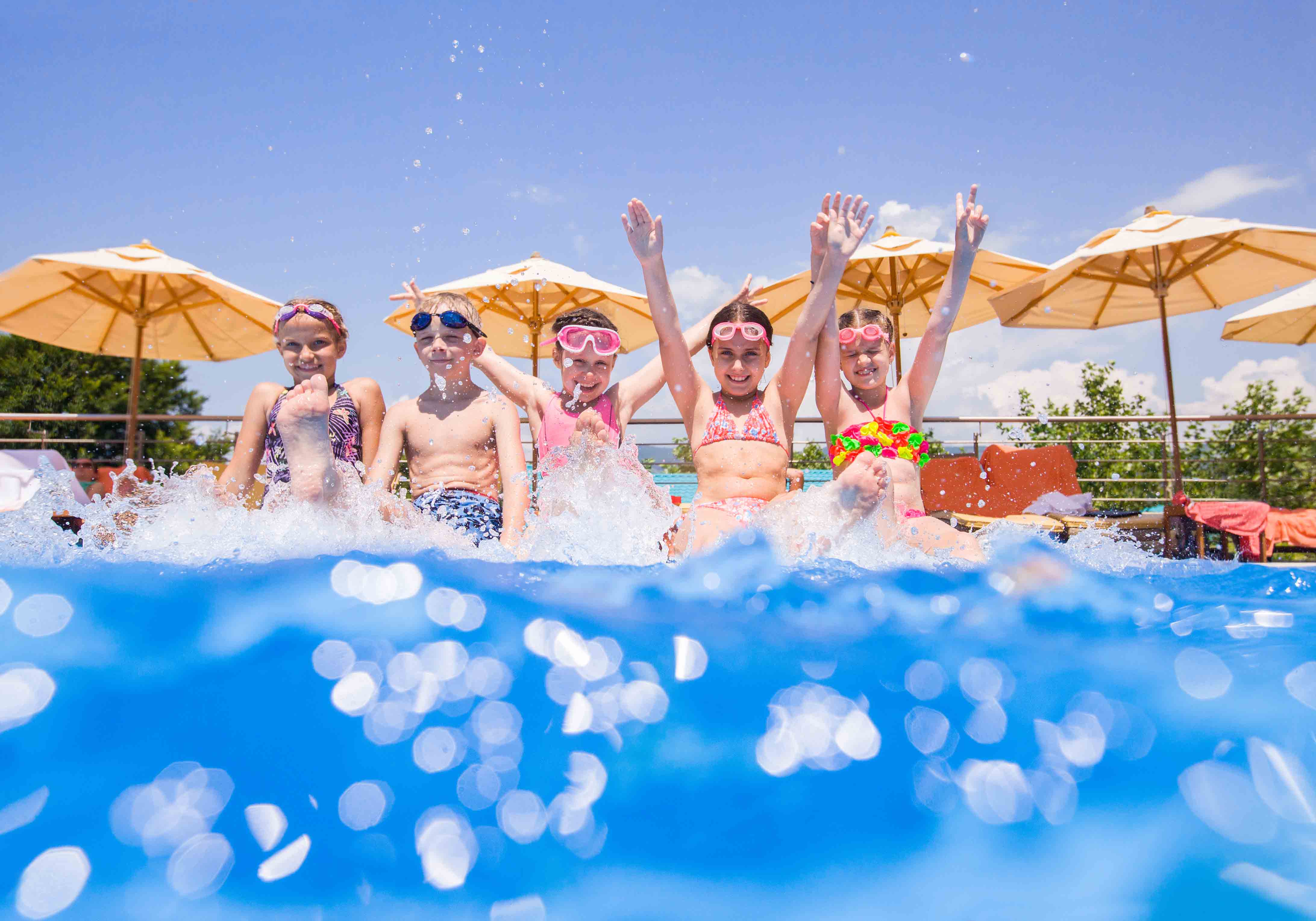 Buitenbad kinderen
